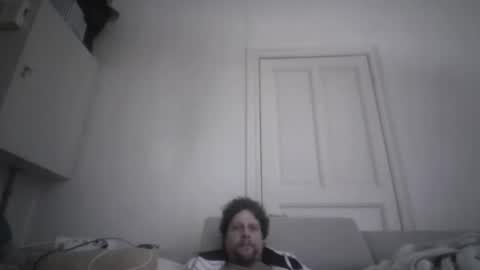 Snapshot of heaten_geread chatting on April 2026 06:27:02 PM Iejten online show from April 2026 06:27:02 PM