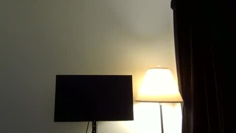 Snapshot of heatwavee chatting on April 2026 04:32:01 PM heatwavee online show from April 2026 04:32:01 PM