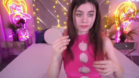 Snapshot of heavenelle chatting on April 2026 06:49:02 AM heavenelle online show from April 2026 06:49:02 AM