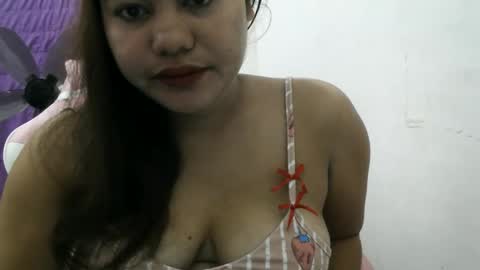 Snapshot of heavenlyeyes69 chatting on April 2026 09:09:01 PM heavenlyeyes69 online show from April 2026 09:09:01 PM