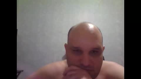 Snapshot of heavy_rebellxc chatting on January 2025 09:04:02 AM Heavy Rebell online show from January 2025 09:04:02 AM