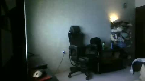 Snapshot of heavy_rebellxc chatting on January 2025 07:03:01 AM Heavy Rebell online show from January 2025 07:03:01 AM