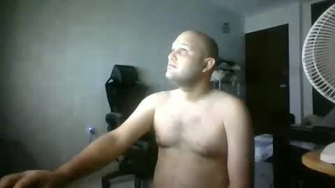 Snapshot of heavy_rebellxc chatting on March 2025 03:45:01 AM Heavy Rebell online show from March 2025 03:45:01 AM