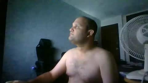 Snapshot of heavy_rebellxc chatting on September 2025 07:47:01 AM Heavy Rebell online show from September 2025 07:47:01 AM