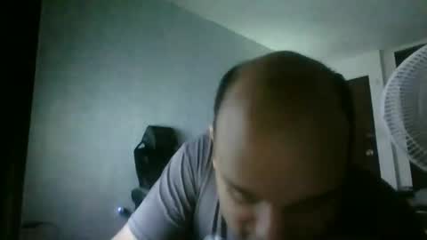 Snapshot of heavy_rebellxc chatting on October 2025 06:02:02 AM Heavy Rebell online show from October 2025 06:02:02 AM