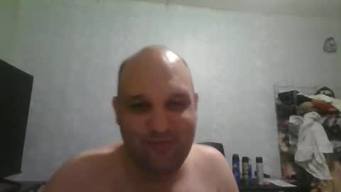 Snapshot of heavy_rebellxc chatting on November 2025 04:56:01 AM Heavy Rebell online show from November 2025 04:56:01 AM