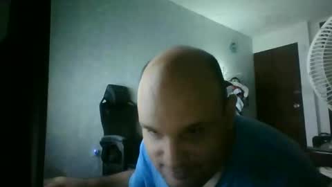 Snapshot of heavy_rebellxc chatting on November 2025 06:35:02 AM Heavy Rebell online show from November 2025 06:35:02 AM