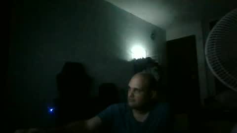 Snapshot of heavy_rebellxc chatting on November 2025 04:16:01 AM Heavy Rebell online show from November 2025 04:16:01 AM