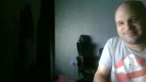 Snapshot of heavy_rebellxc chatting on January 2026 07:02:01 AM Heavy Rebell online show from January 2026 07:02:01 AM