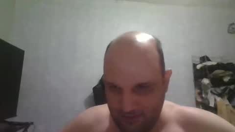 Snapshot of heavy_rebellxc chatting on February 2026 08:30:01 AM Heavy Rebell online show from February 2026 08:30:01 AM