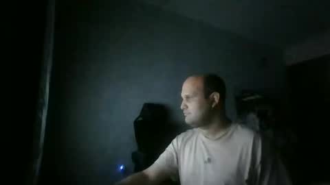 Snapshot of heavy_rebellxc chatting on February 2026 06:10:02 AM Heavy Rebell online show from February 2026 06:10:02 AM