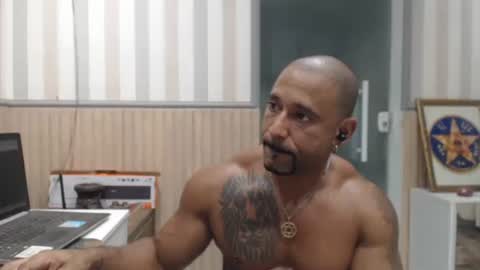 hebertgomes online show from March 2026 05:39:01 PM