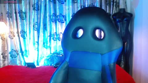 hecate_doll online show from May 2026 05:17:02 PM