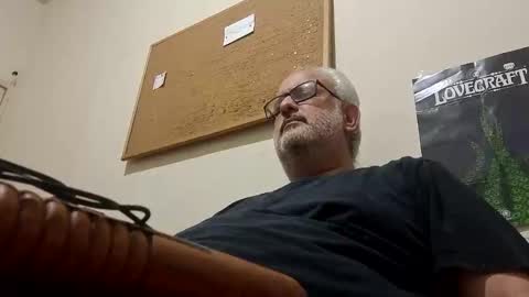 Snapshot of hector_sauer chatting on April 2026 11:31:01 PM Hector online show from April 2026 11:31:01 PM
