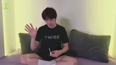 HEEJIN online show from March 2026 03:34:01 PM