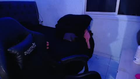 Snapshot of heetsah chatting on December 2024 10:59:02 PM Hetsah online show from December 2024 10:59:02 PM