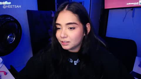 Snapshot of heetsah chatting on March 2025 01:48:02 AM Hetsah online show from March 2025 01:48:02 AM