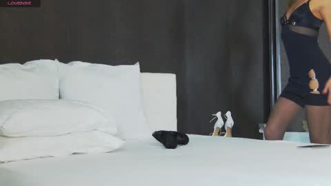 Helen online show from October 2025 01:28:02 AM