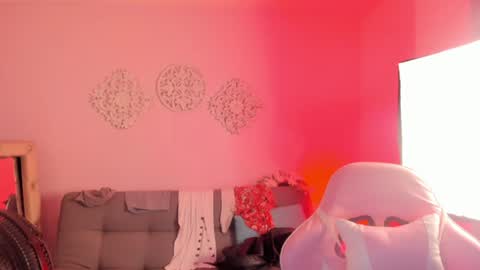 Snapshot of heidipalmer chatting on June 2026 11:40:02 PM Heidi Palmer online show from June 2026 11:40:02 PM