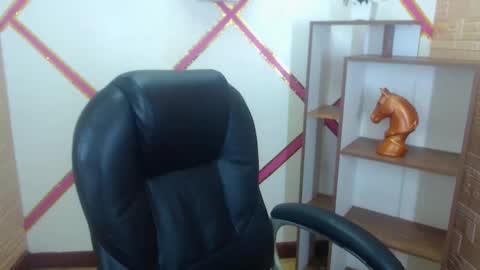 Snapshot of heidy_colins chatting on February 2026 02:02:02 AM MY NAME IS HEIDY online show from February 2026 02:02:02 AM