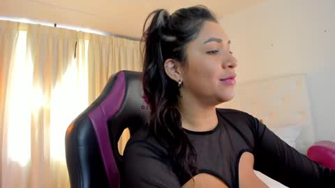              online show from January 2025 05:23:02 PM