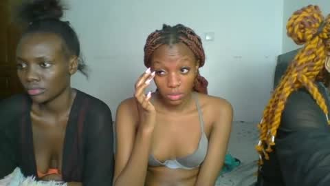 heilybunny online show from May 2026 10:07:01 PM