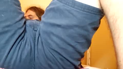 Snapshot of heinrich260755 chatting on January 2025 03:19:01 PM heinrich260755 online show from January 2025 03:19:01 PM