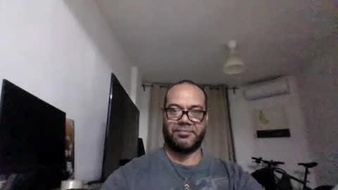Snapshot of heistt chatting on November 2025 12:55:02 AM Heist Stein online show from November 2025 12:55:02 AM