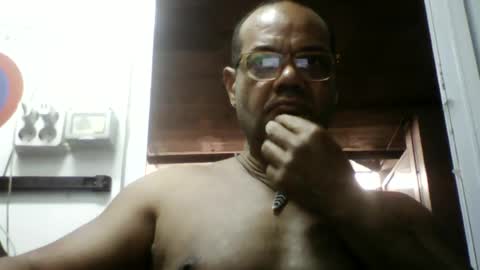 Snapshot of heistt chatting on June 2026 02:41:01 PM Heist Stein online show from June 2026 02:41:01 PM