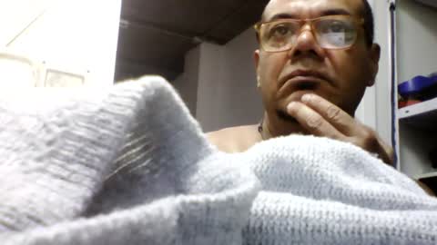 Snapshot of heistt chatting on July 2026 02:13:02 AM Heist Stein online show from July 2026 02:13:02 AM