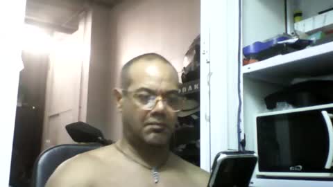 Snapshot of heistt chatting on July 2026 01:04:01 PM Heist Stein online show from July 2026 01:04:01 PM
