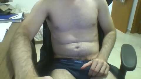 heitorcp1 online show from February 2025 01:02:01 AM