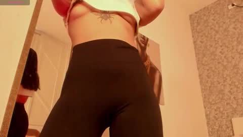 Hella online show from November 2025 01:10:02 PM