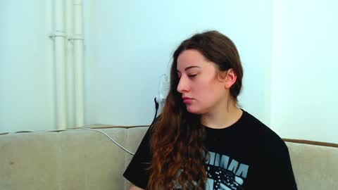 Snapshot of helen_adams_ chatting on December 2024 11:01:01 AM helen_adams_ online show from December 2024 11:01:01 AM