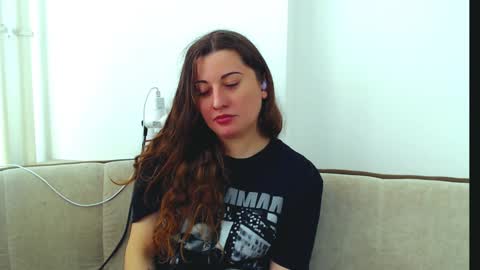 Snapshot of helen_adams_ chatting on December 2024 08:56:01 AM helen_adams_ online show from December 2024 08:56:01 AM