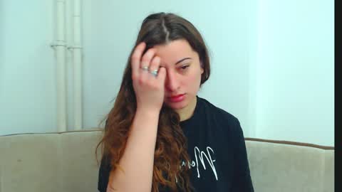 Snapshot of helen_adams_ chatting on December 2024 04:34:02 AM helen_adams_ online show from December 2024 04:34:02 AM