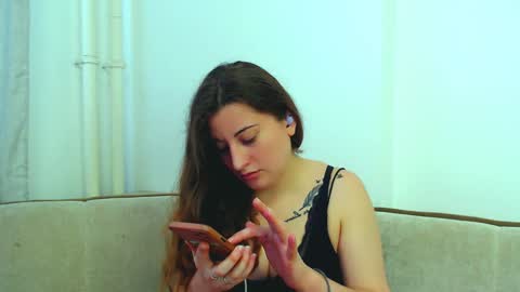 Snapshot of helen_adams_ chatting on December 2024 09:08:02 AM helen_adams_ online show from December 2024 09:08:02 AM