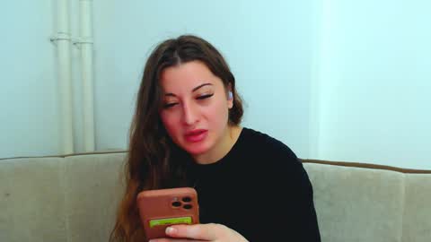 Snapshot of helen_adams_ chatting on December 2024 06:53:02 AM helen_adams_ online show from December 2024 06:53:02 AM