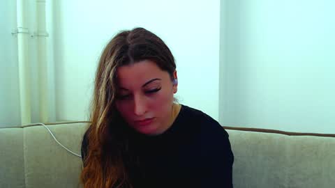 Snapshot of helen_adams_ chatting on December 2024 09:58:01 AM helen_adams_ online show from December 2024 09:58:01 AM