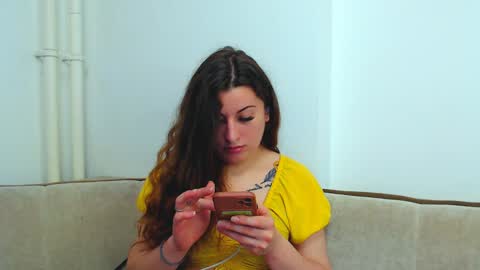 Snapshot of helen_adams_ chatting on December 2024 07:24:02 AM helen_adams_ online show from December 2024 07:24:02 AM