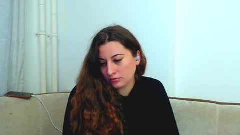 Snapshot of helen_adams_ chatting on December 2024 08:35:01 AM helen_adams_ online show from December 2024 08:35:01 AM