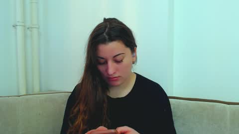 Snapshot of helen_adams_ chatting on January 2025 07:04:01 AM helen_adams_ online show from January 2025 07:04:01 AM