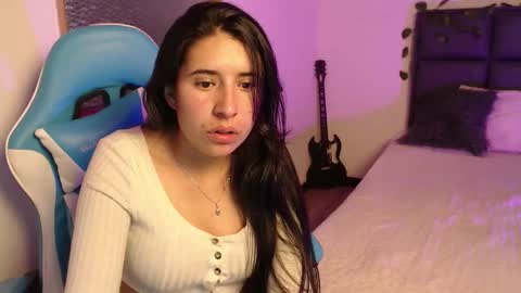 Helen online show from November 2025 08:30:01 PM