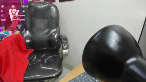 Helen online show from October 2025 07:08:01 PM