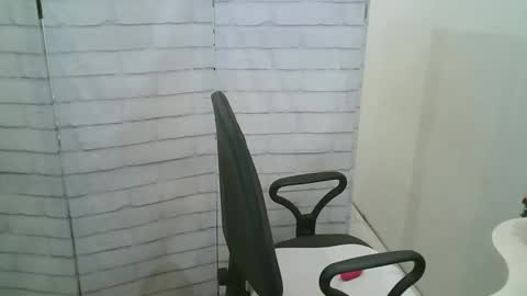 Helen online show from January 2026 05:18:01 PM