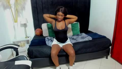 HELENA COPPER online show from June 2026 03:01:01 AM