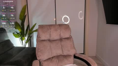 Snapshot of helena_lorente chatting on February 2025 04:14:01 PM Helen online show from February 2025 04:14:01 PM