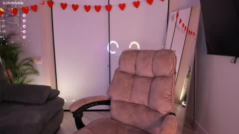 Helen online show from February 2026 03:33:01 PM