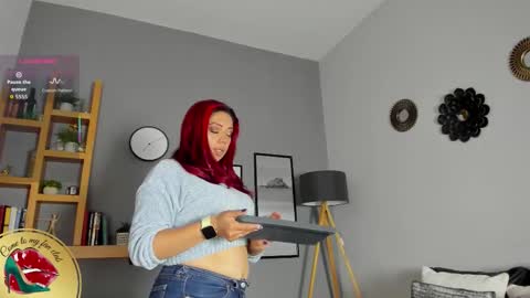 Helena online show from December 2025 11:49:02 AM