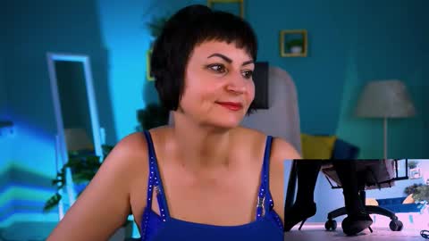 helenbeler online show from December 2025 05:38:02 AM